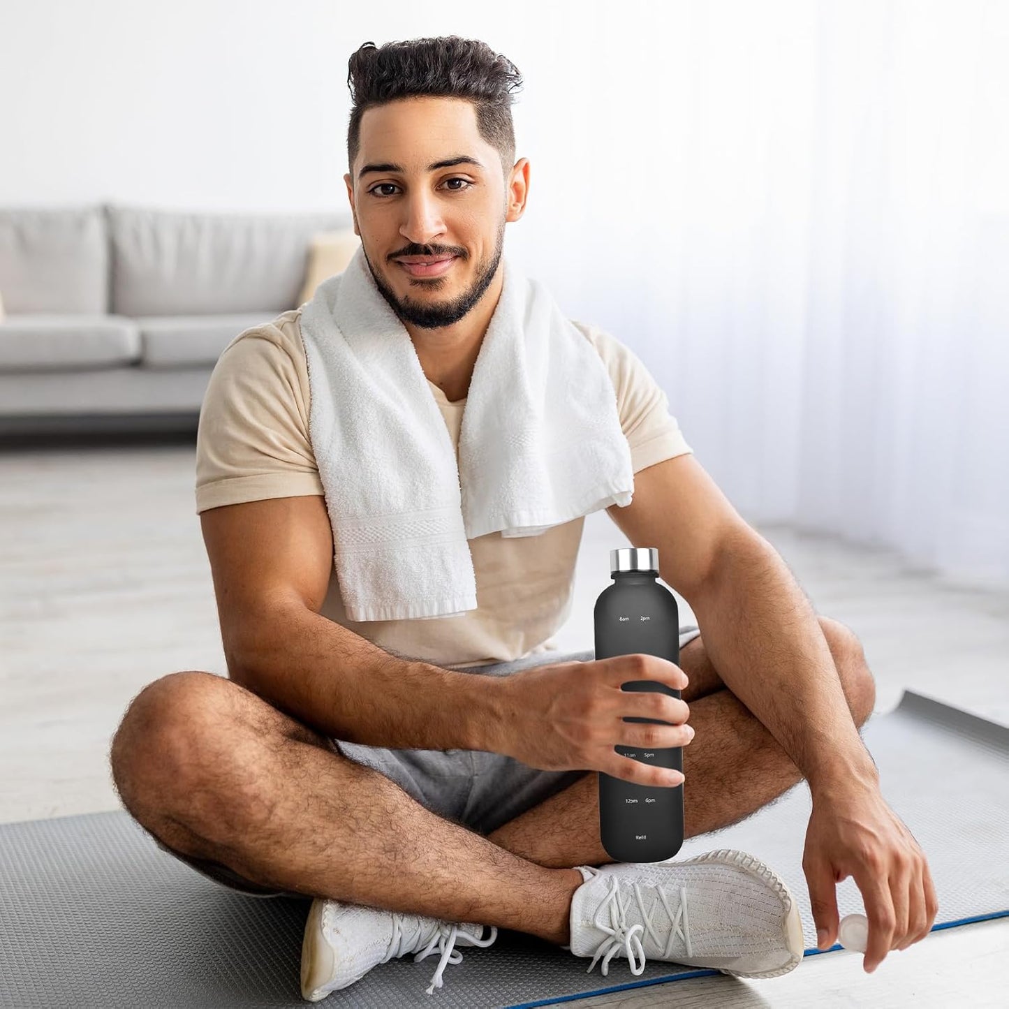 1L(33 oz) daily tracking schedule time hours reminder motivational day goals hydration capacity measured marker tracker plastic wide mouth measurements water bottle