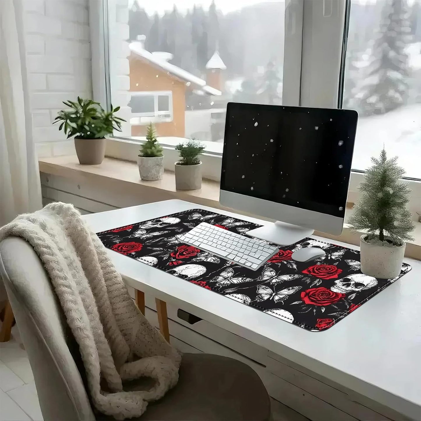 Heated Mouse Pad with 3 Temperature Settings(104°F–122°F),Large 31.5x13 Inch PU Leather Heated Desk Mat,Waterproof Warming Pad for Office,Gaming & Cold Hands Relief,Skeleton Skull Rose