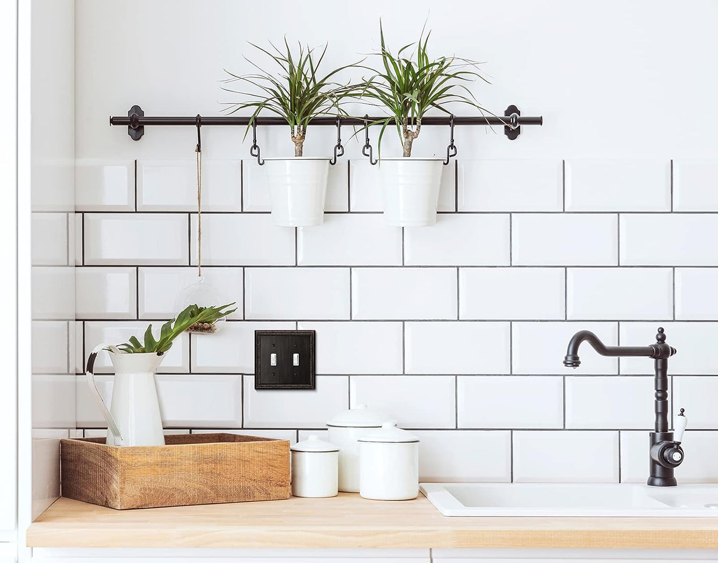 Henne Bery Sunken Pearls Heavy Duty Decorative Wall Plate Switch Plate Outlet Cover (Double Toggle, Aged Bronze)